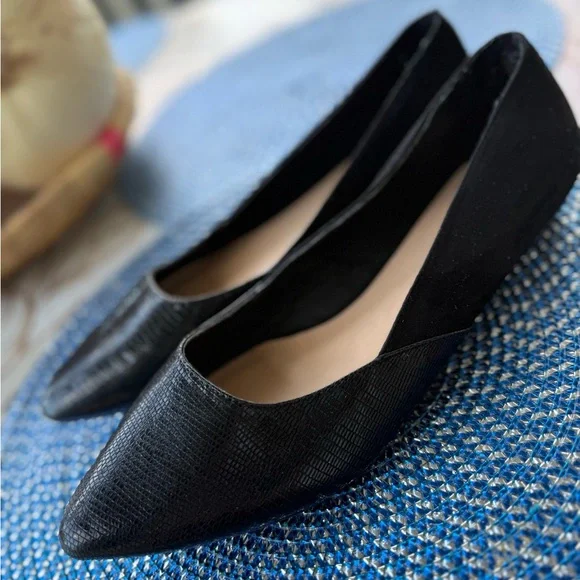 Michael by Michael Shannon Women’s Shoes Alara Black Suede Flats Size 10 M - Picture 6 of 8